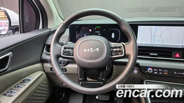 Kia Carnival — фото 13