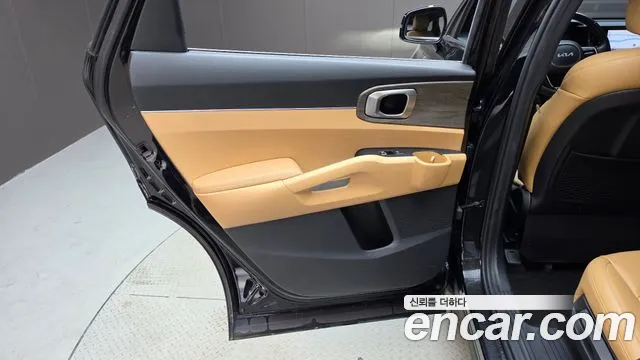 Kia Sorento — фото 25