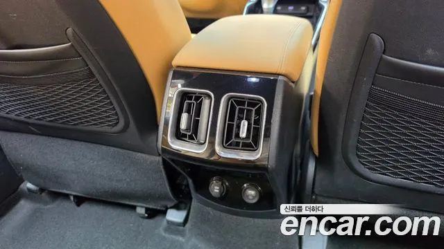 Kia Sorento — фото 30