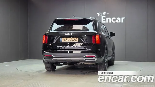Kia Sorento — фото 4