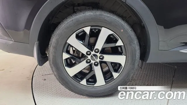 Kia Sorento — фото 5