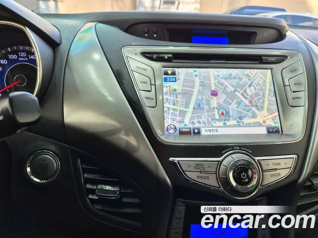 Hyundai Avante — фото 15