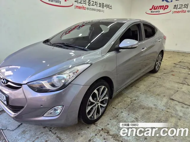 Hyundai Avante — фото 2
