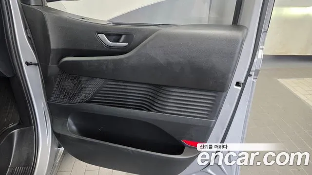 Hyundai Staria — фото 25