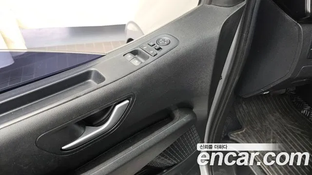Hyundai Staria — фото 29