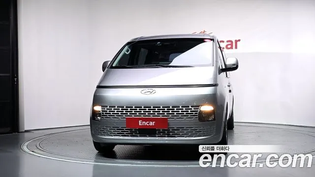 Hyundai Staria — фото 3