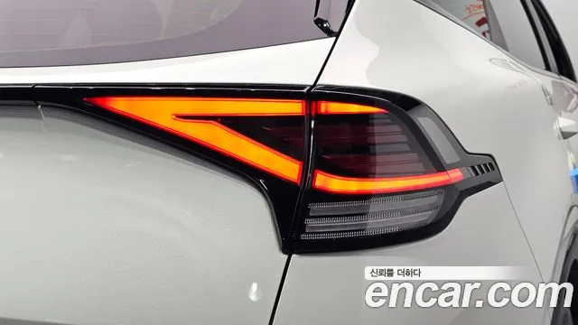 Kia Sportage — фото 23