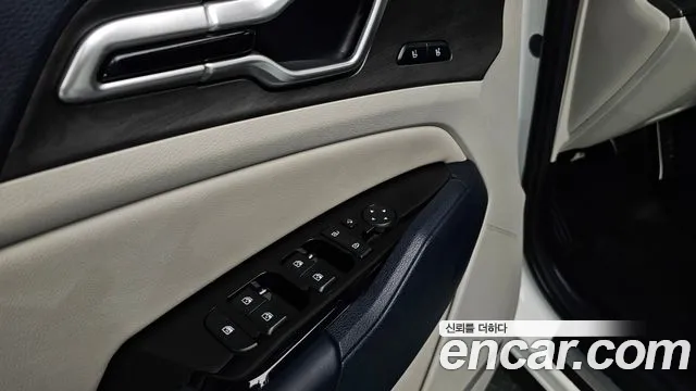 Kia Sportage — фото 28