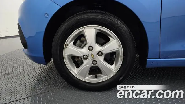 ChevroletGMDaewoo Spark — фото 4