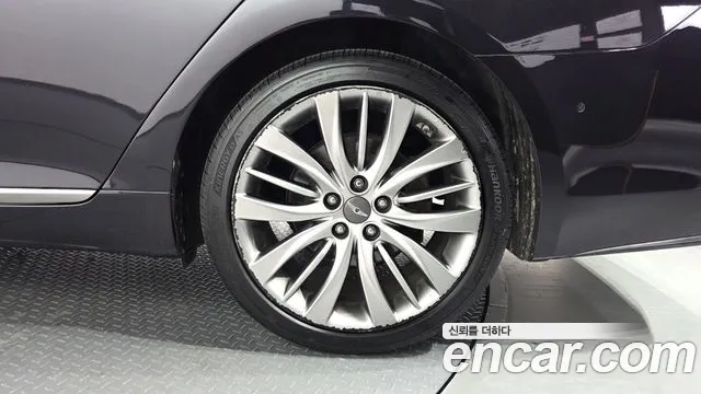 Hyundai Genesis — фото 21