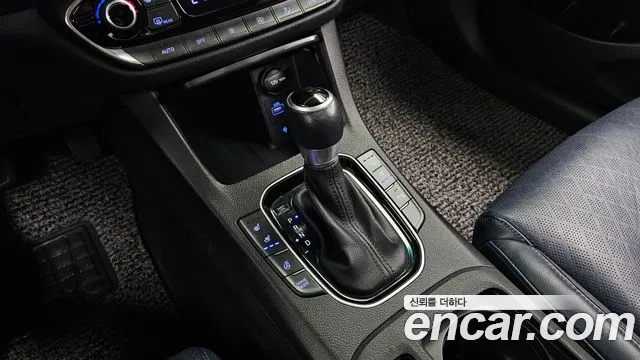 Hyundai i30 — фото 9