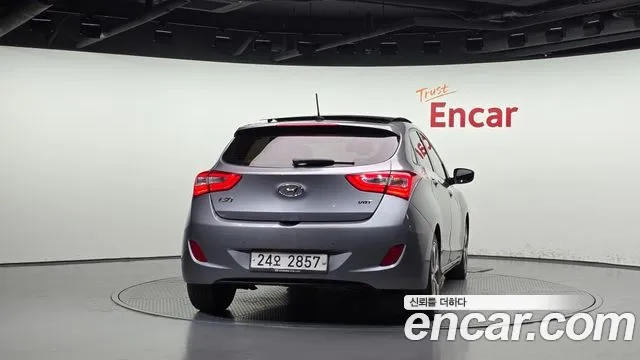 Hyundai i30 — фото 4