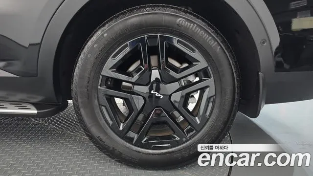 Kia Sorento — фото 21