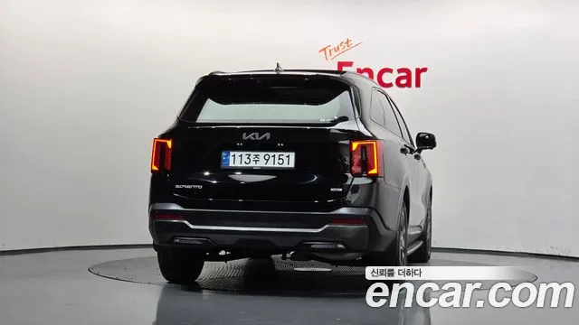 Kia Sorento — фото 4