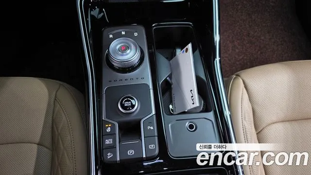 Kia Sorento — фото 9