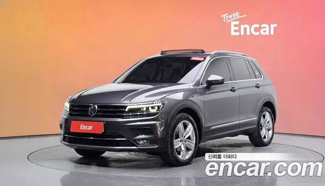 Volkswagen Tiguan — фото 20