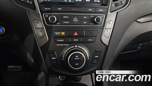 Hyundai Santa Fe — фото 17