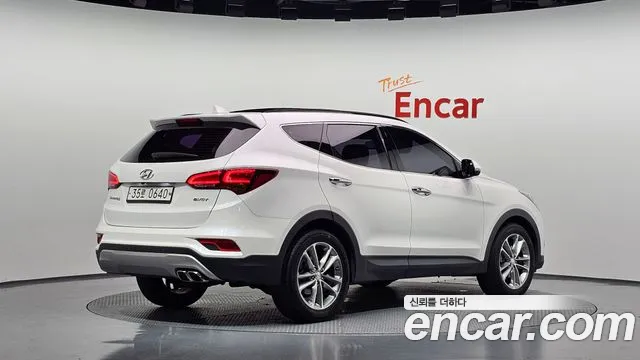 Hyundai Santa Fe — фото 2