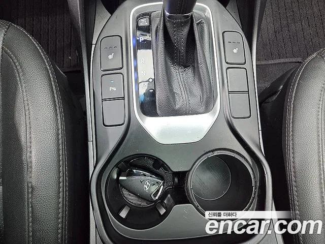 Hyundai Santa Fe — фото 17