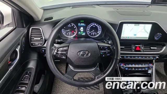 Hyundai Grandeur — фото 17