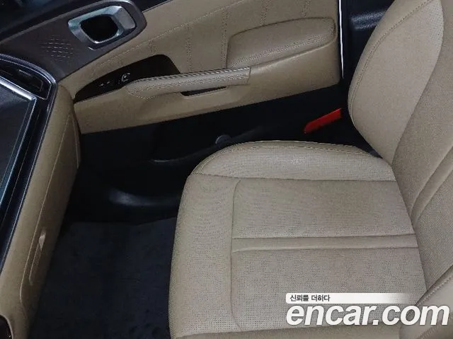 Kia Sorento — фото 10