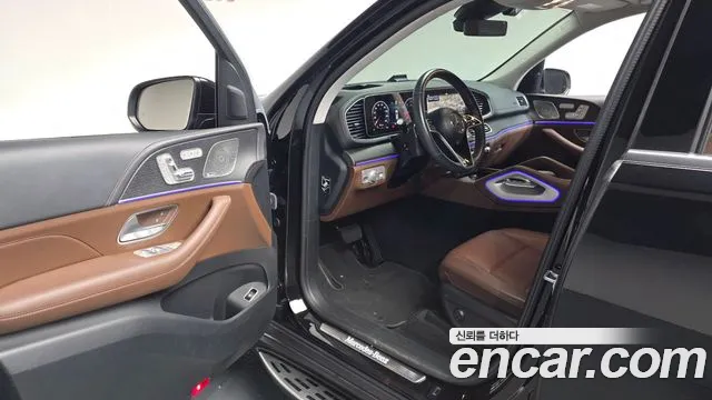 Mercedes-Benz GLE-Class — фото 10