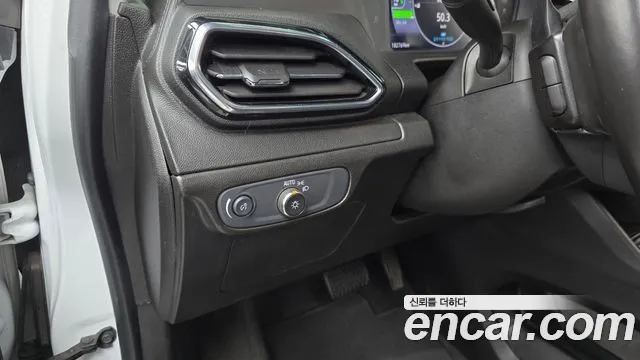 ChevroletGMDaewoo Bolt EV — фото 18