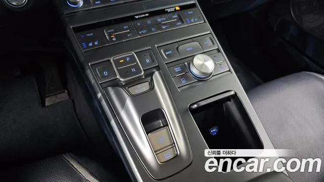Hyundai Nexo — фото 9