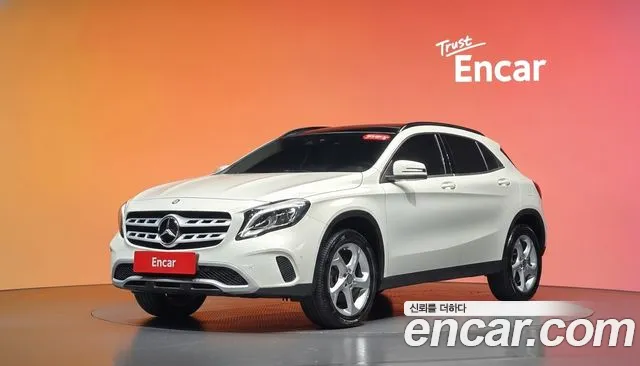 Mercedes-Benz GLA-Class — фото 20