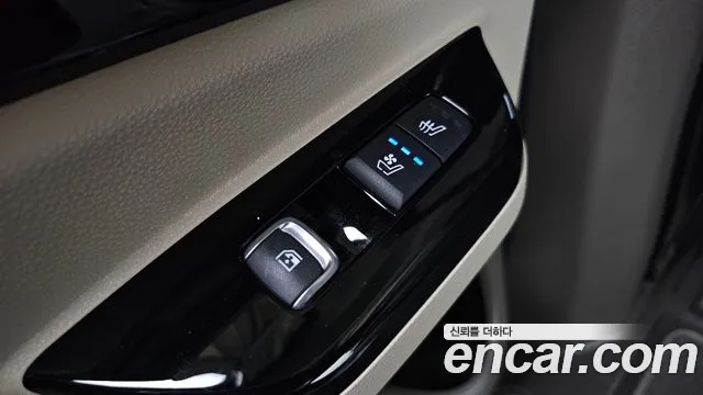 Kia Carnival — фото 19