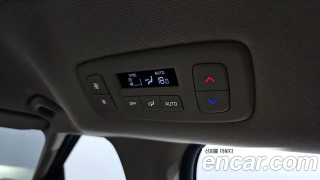 Kia Carnival — фото 37