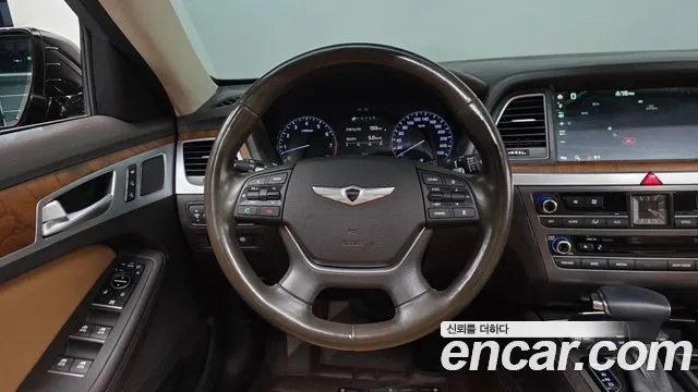 Hyundai Genesis — фото 11