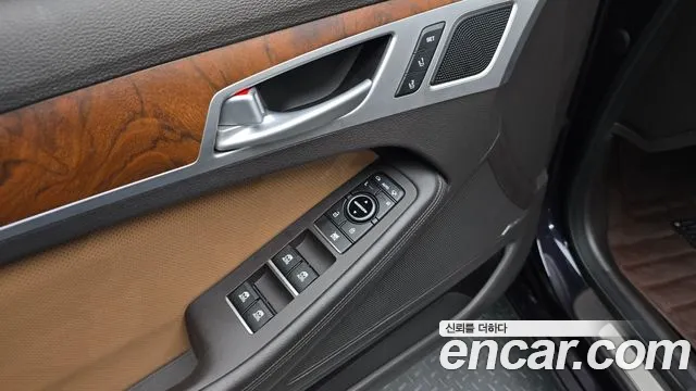 Hyundai Genesis — фото 14