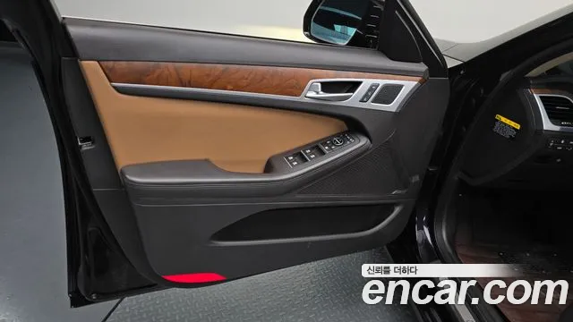 Hyundai Genesis — фото 24