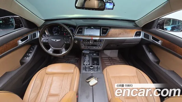 Hyundai Genesis — фото 6