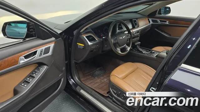 Hyundai Genesis — фото 9