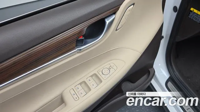 Hyundai Grandeur — фото 15