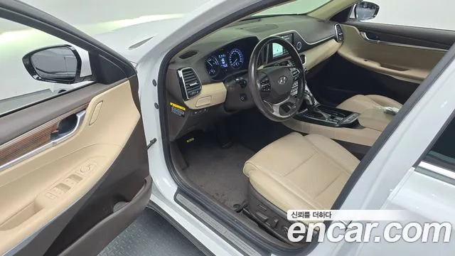 Hyundai Grandeur — фото 10