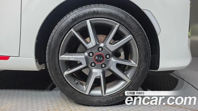 Kia Soul — фото 21