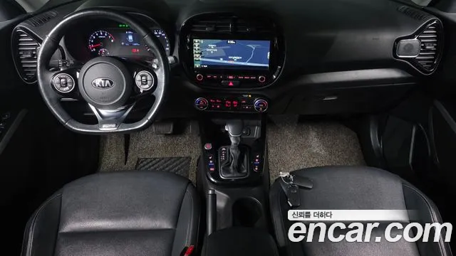 Kia Soul — фото 7