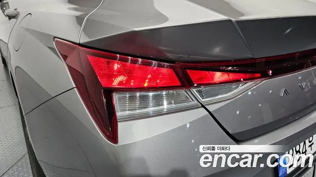 Hyundai Avante — фото 23
