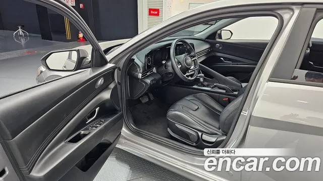 Hyundai Avante — фото 10