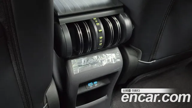 BYD Atto 3 — фото 30