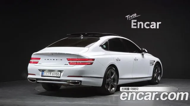Genesis G80 — фото 1