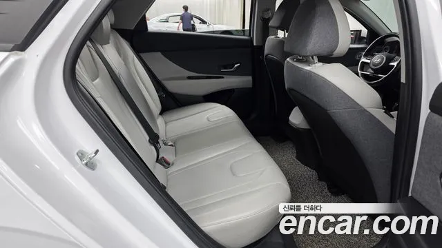 Hyundai Avante — фото 11