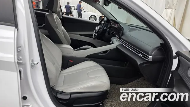 Hyundai Avante — фото 26