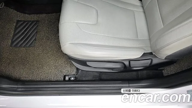 Hyundai Avante — фото 29