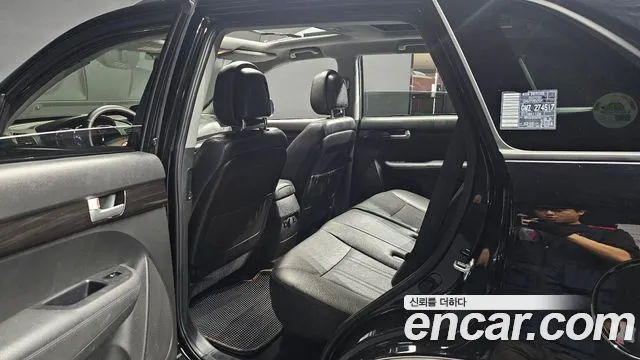 Kia Sorento — фото 26