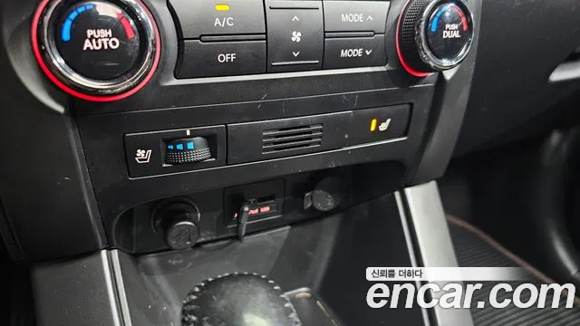 Kia Sorento — фото 32