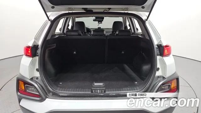 Hyundai Kona — фото 15